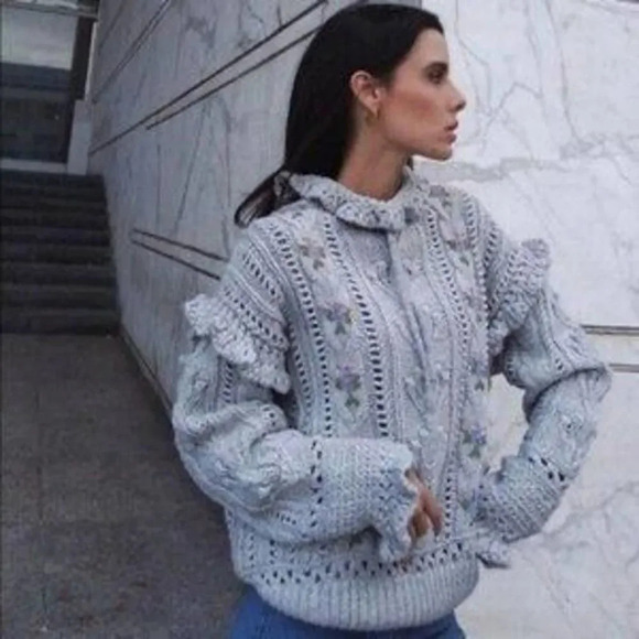 Zara Oversized Grey Pink Embroidered Ruffle Sweater - Picture 1 of 9